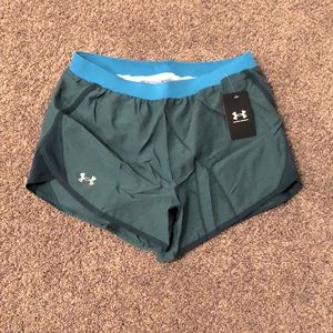 NWT - Under Armour Women’s Loose Running Shorts, Medium